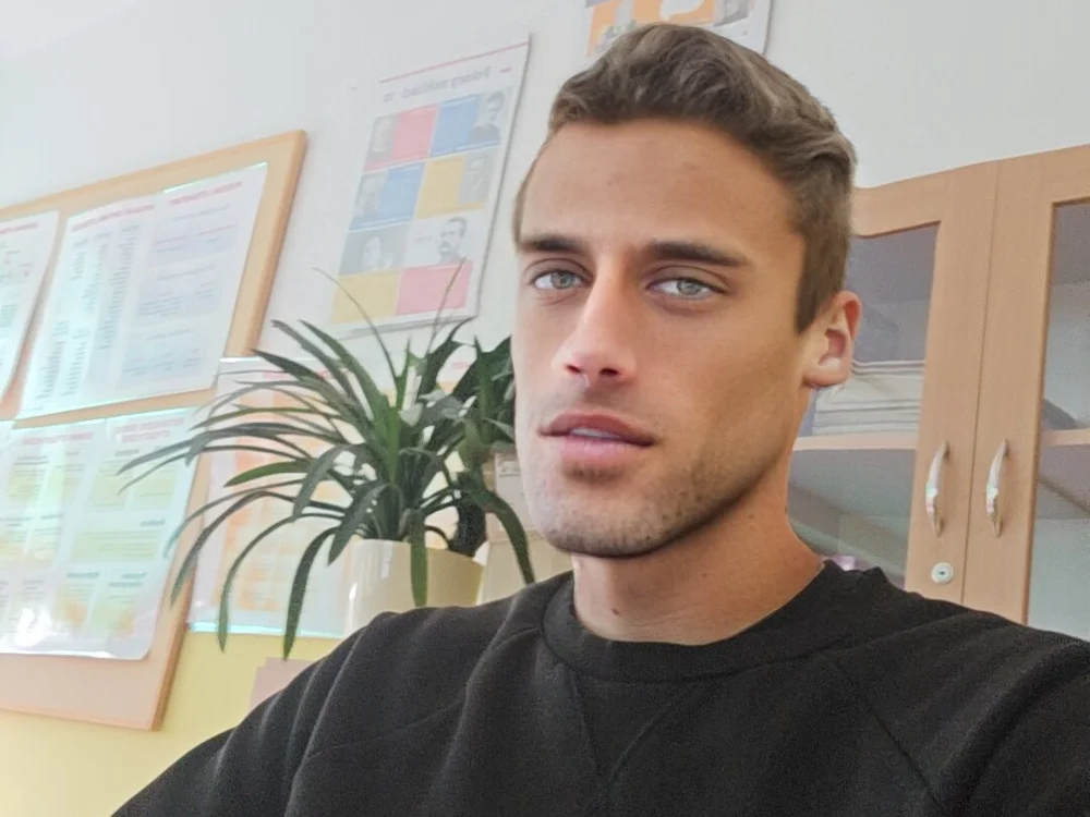 HairyDaddyGay offline chatrum