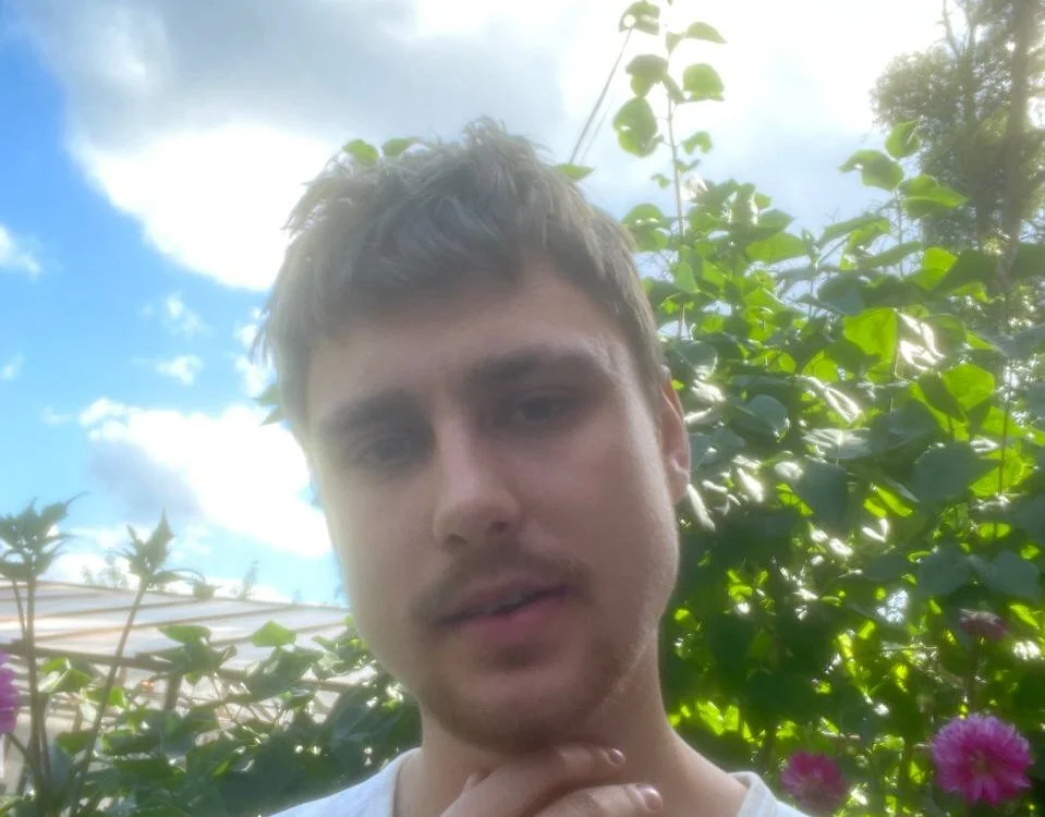 HotGentleman_3003 offline chatrum