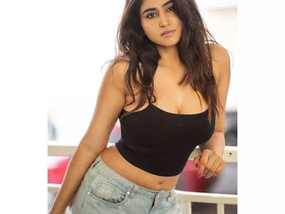 Puja_cam4