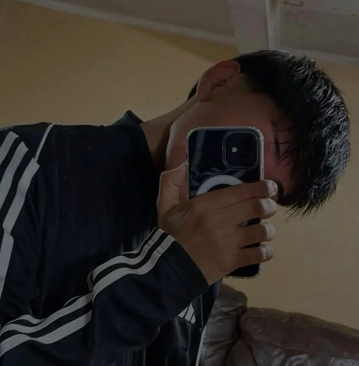 alexizxz1's Offline XXX Chat
