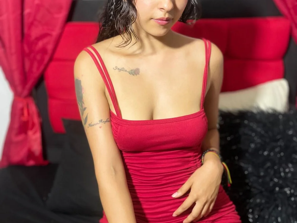 WinterRosse's Offline Chat Room
