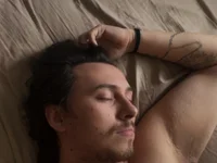 tallhungcloudzz's webcam live show