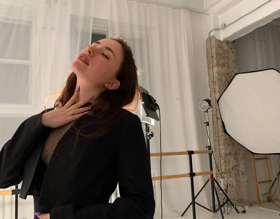 AmyRosst's Offline XXX Chat