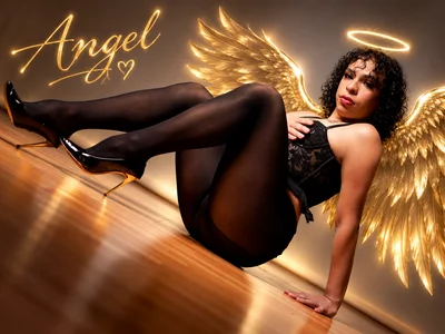 Angel_P22 — live trans cam