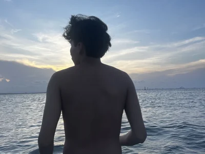 Brian_sgx Male Top Nude Webcam