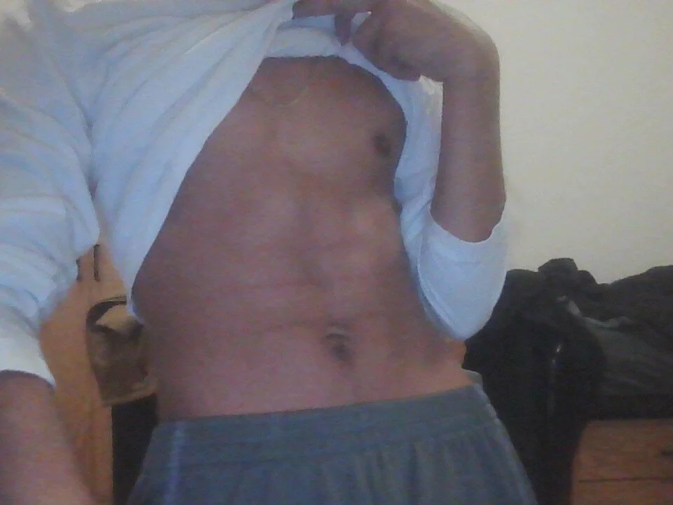 Ethangh001 Offline XXX-chat