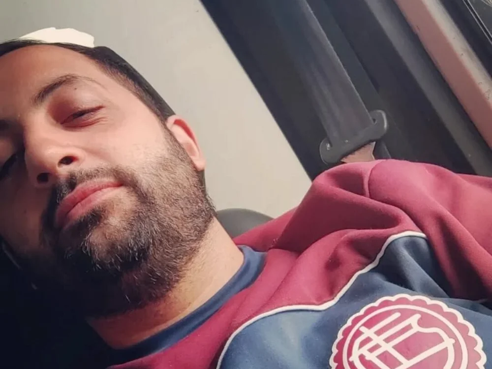 Gabrielmg14: συνομιλία ΧΧΧ εκτός σύνδεσης
