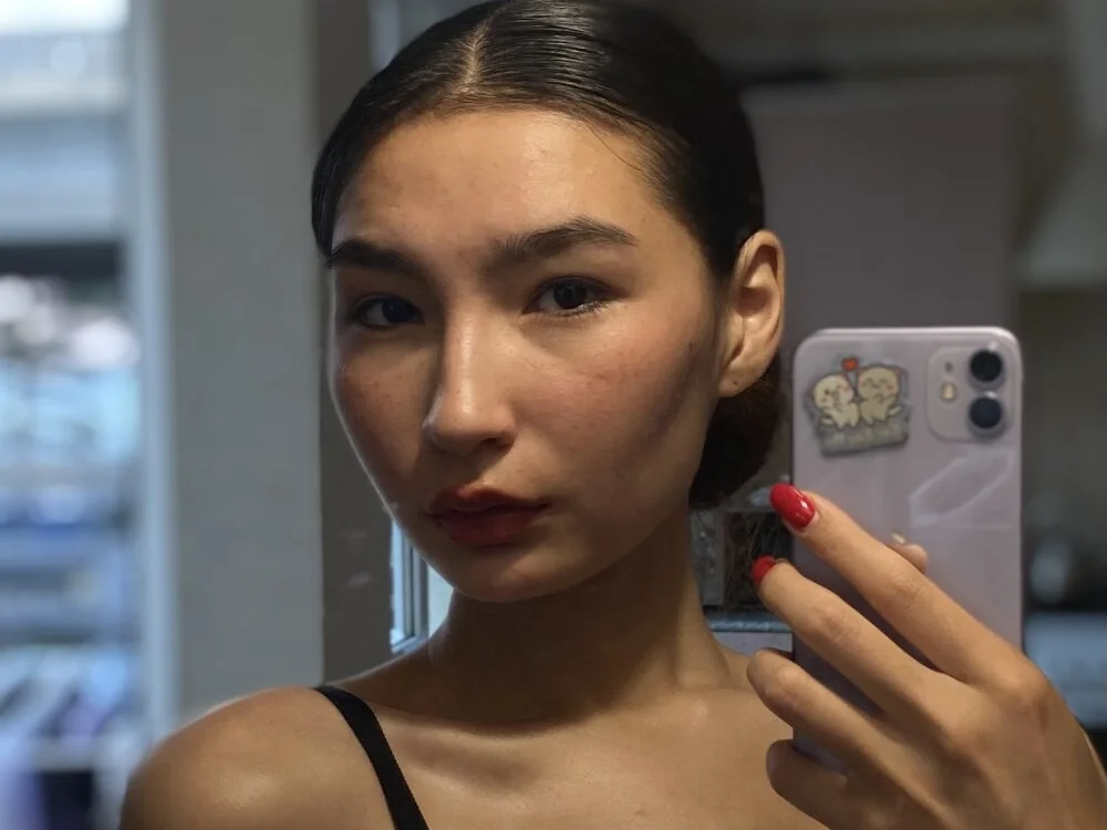 Yvetta's Offline XXX Chat