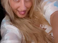 LeticiaReys's webcam live show