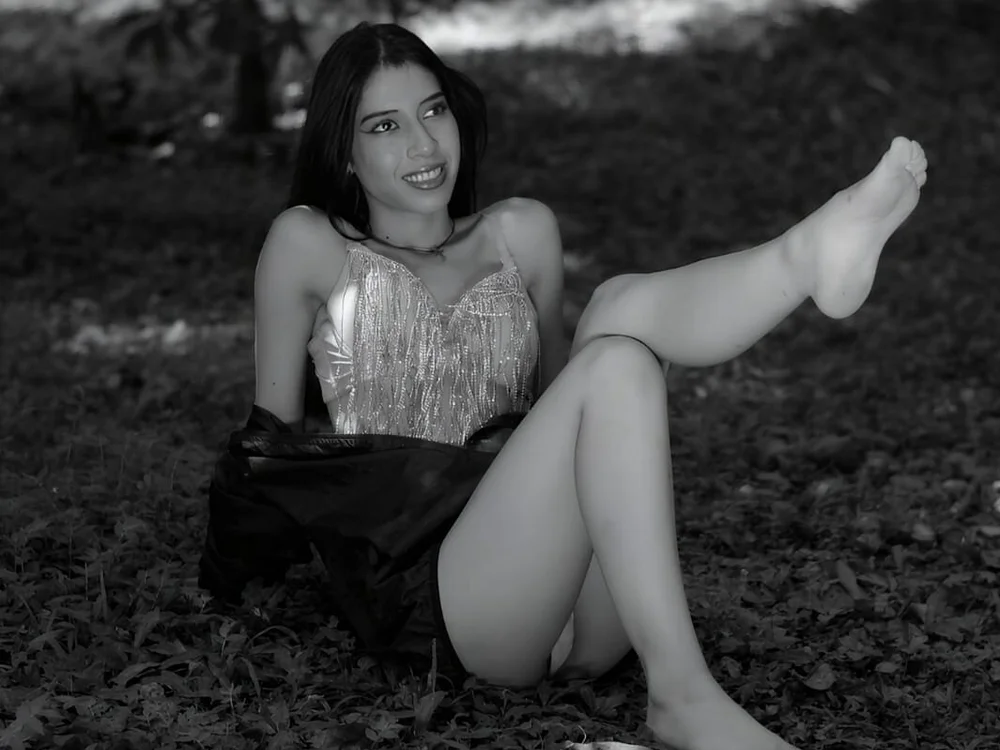 Dara_Montenegro__: офлайн-секс-чат