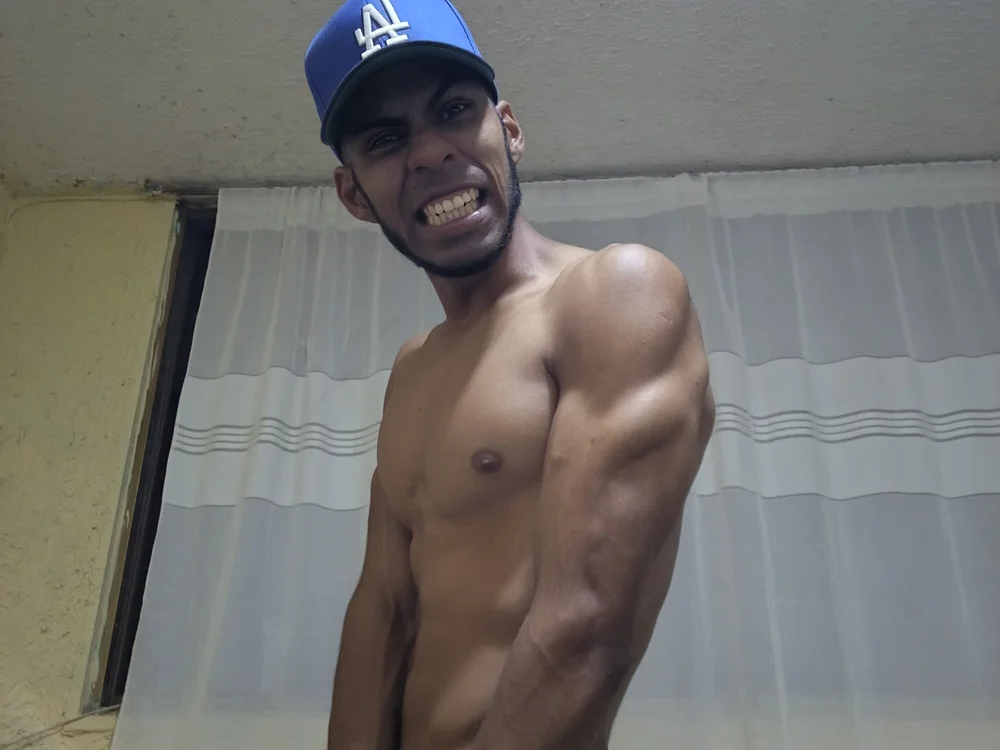 faraondiaz offline chatrum