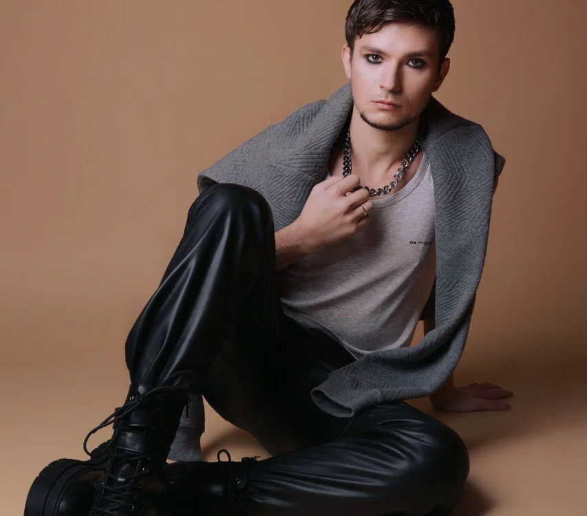 MikleFor Offline XXX-Chat