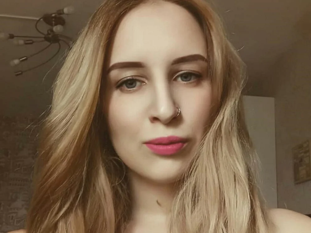 Offline chatovací místnost CHASEY_RAIN