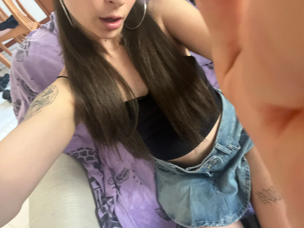 lolitaa122's most recent online preview