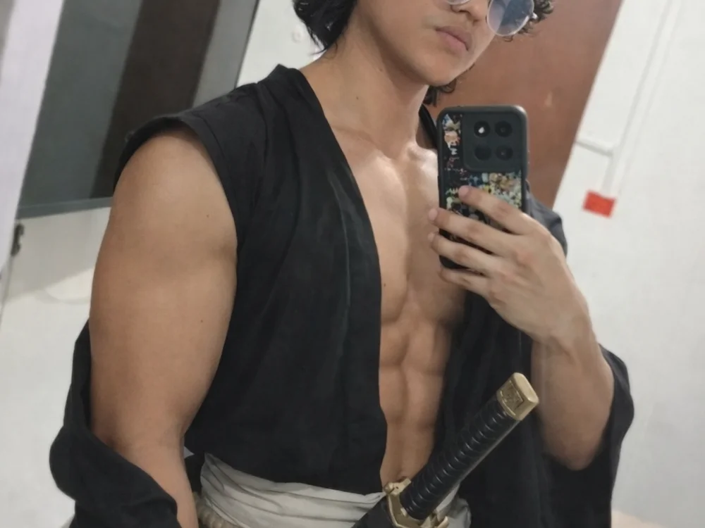 Donatello_versus: офлайн-секс-чат