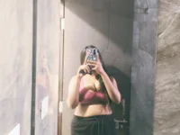 Chat XXX en directo de sluttyzoya