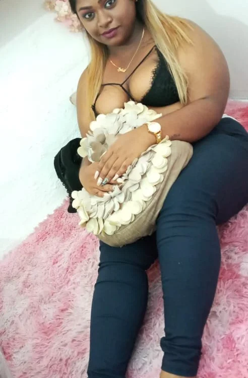 bbw_stoner's Offline Chat Room