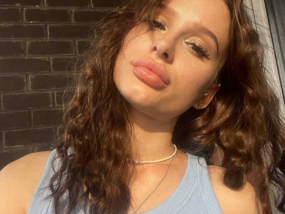 PollyEastes' Offline XXX Chat