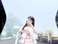 xuxulovezz's webcam live show