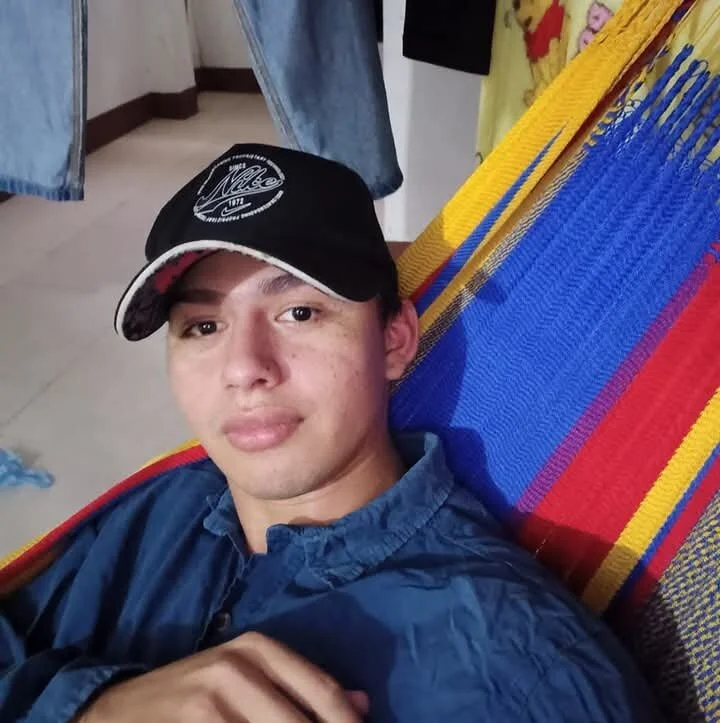 Офлайн-чат XXX Solteroskyxxx91