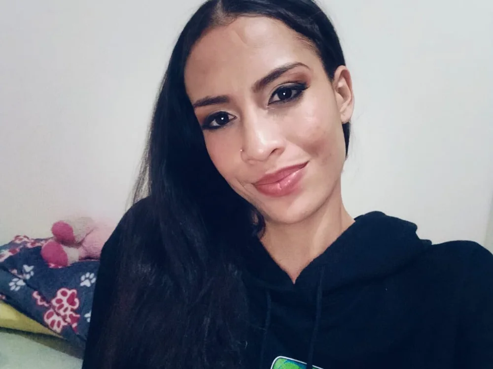 MilanRousse_ অফলাইন XXX চ্যাট