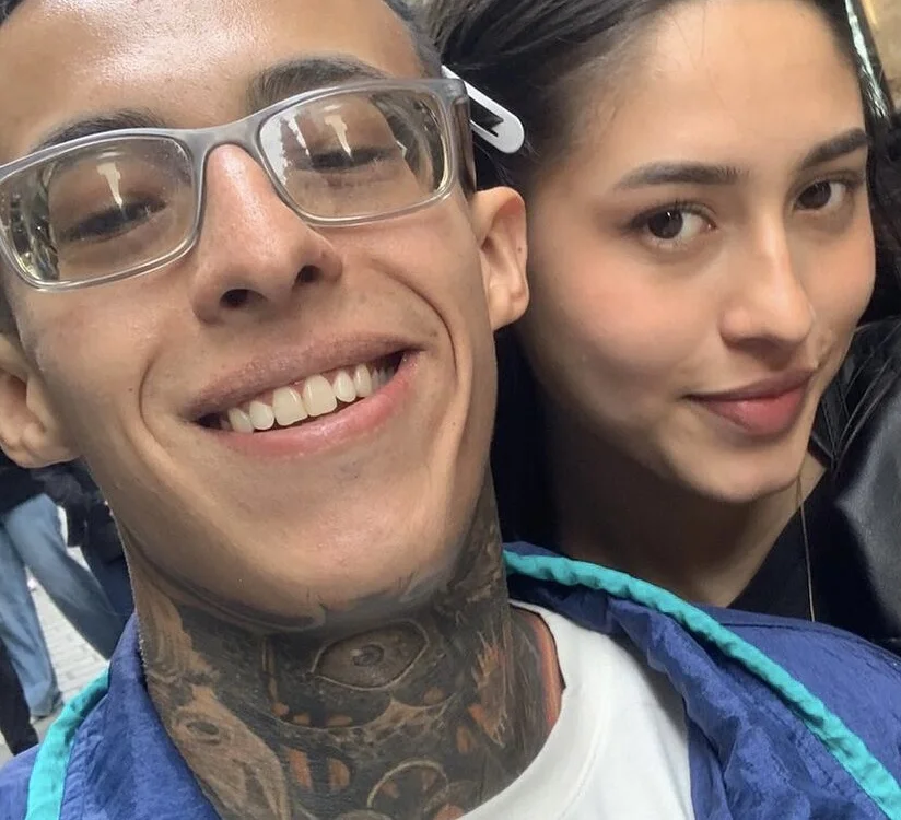 toohotcoupleX Offline XXX-Chat