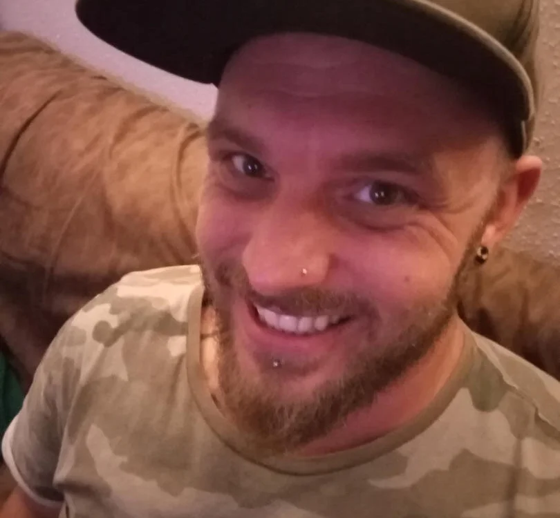 RE-STYLE's Offline Chat Room