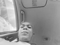 Easyleaks125823's webcam live show