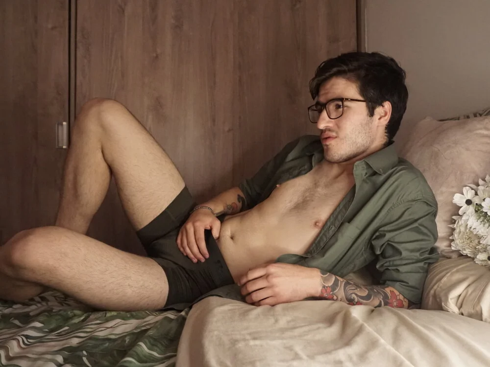 Tony_Wylie Obrolan XXX Offline