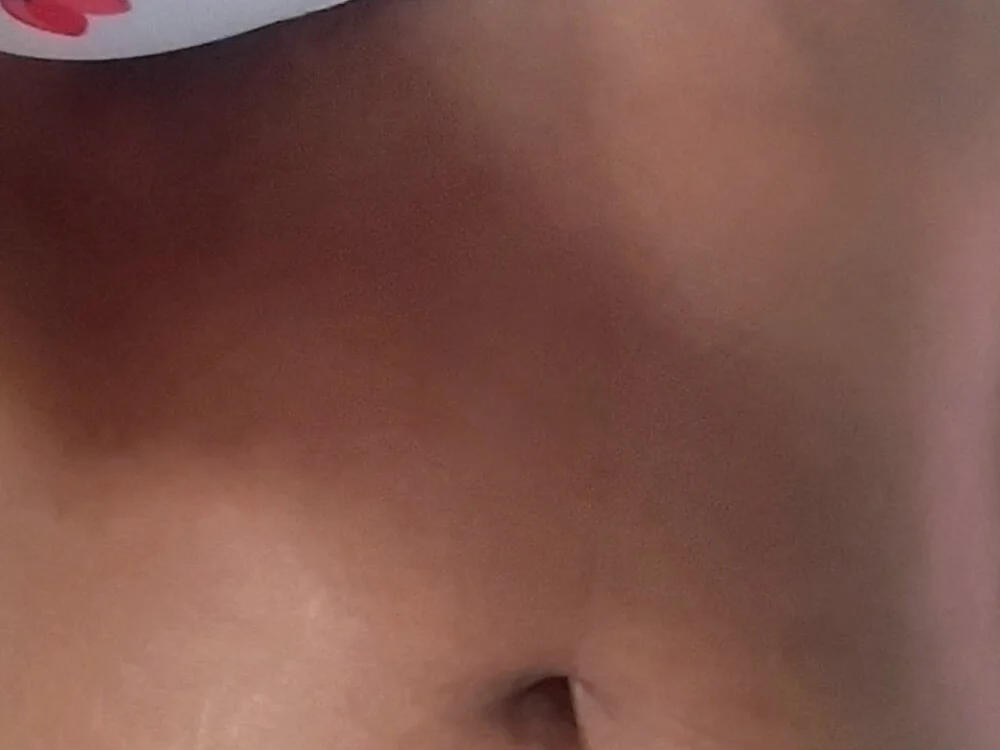 Jeny880 離線 XXX 聊天