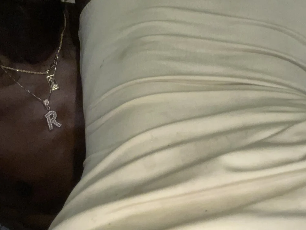 QUEENBSLIMG99 Chat XXX offline