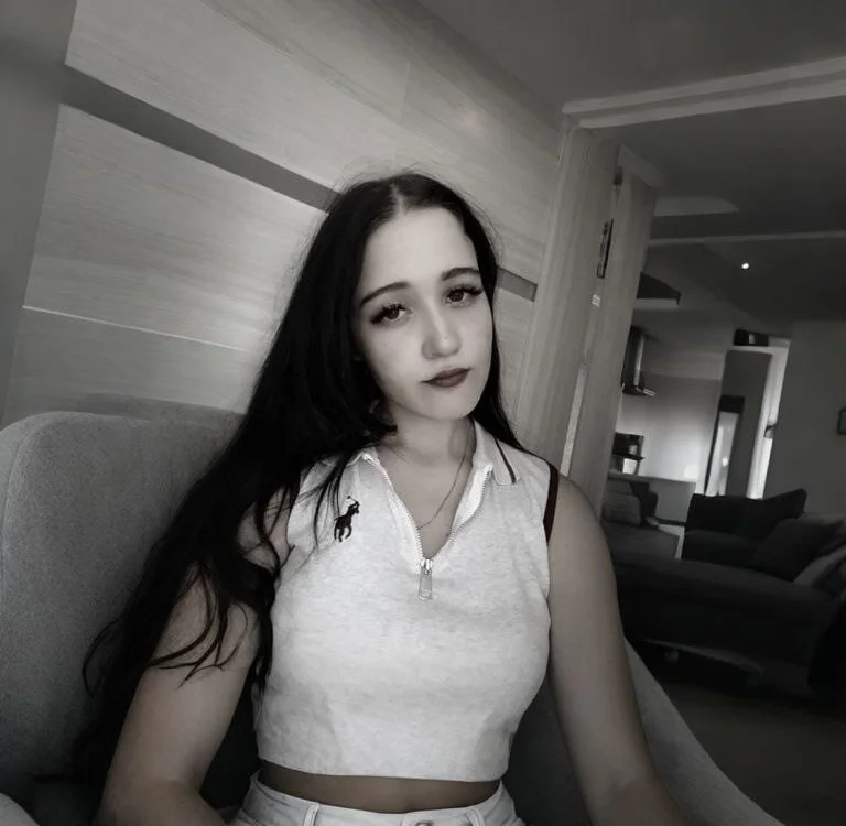 Offline chatovací místnost DebraGonzalez