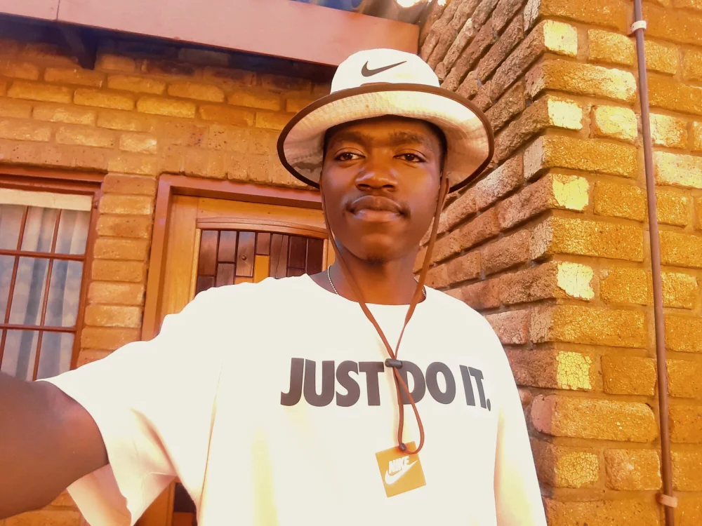Mr_cool_Guy offline chatrum