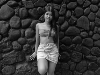 SidneyBrownn1 - Girl 