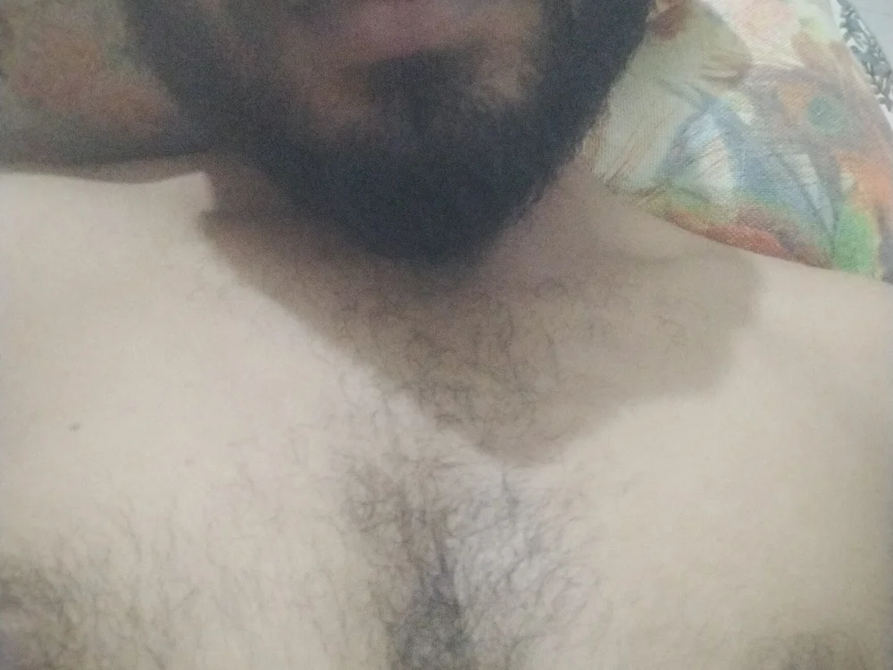 WatchNaughtyBhabi's Offline Chat Room