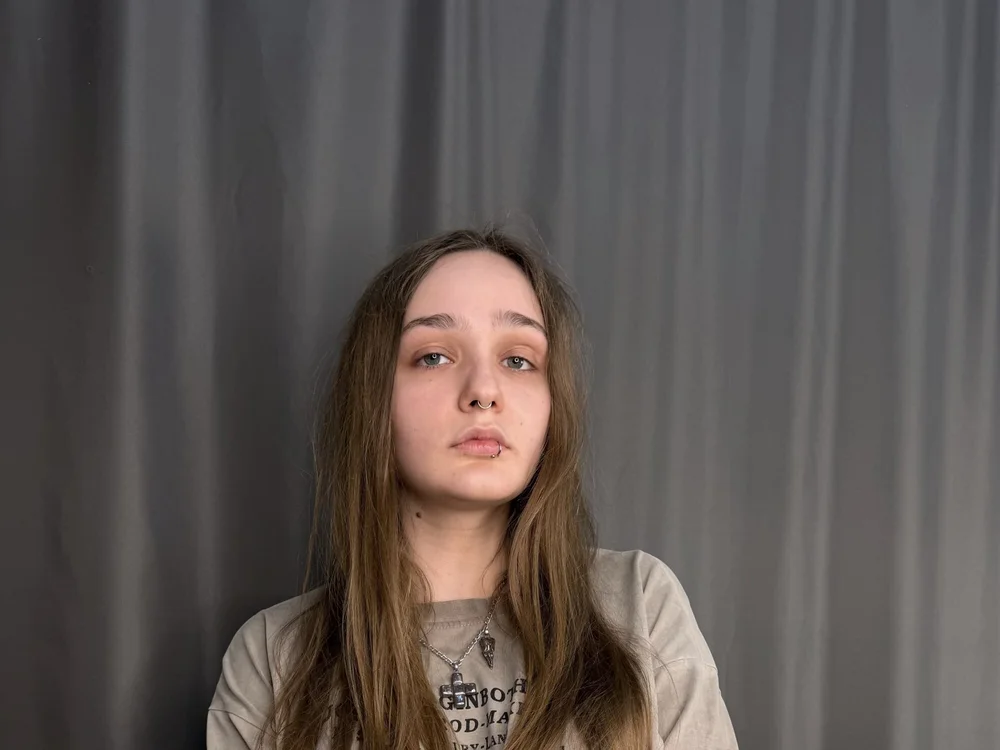 CherlynAlvaro offline chatrum