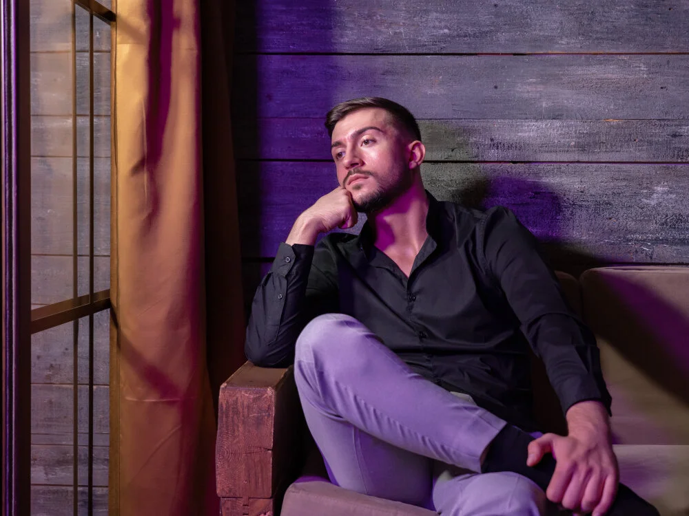 Dylan_Best Adlı Modelin Çevrimdışı XXX Sohbeti