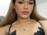 Ridingcowgirl webcam thumbnail