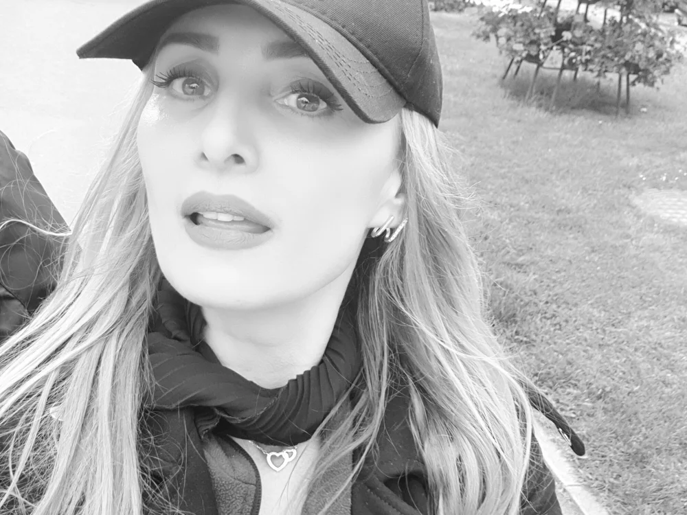 Zelie10 오프라인 XXX 채팅