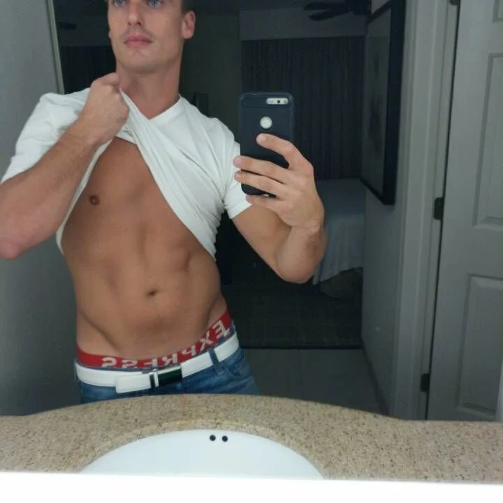 Chat XXX offline de KenDoll3000