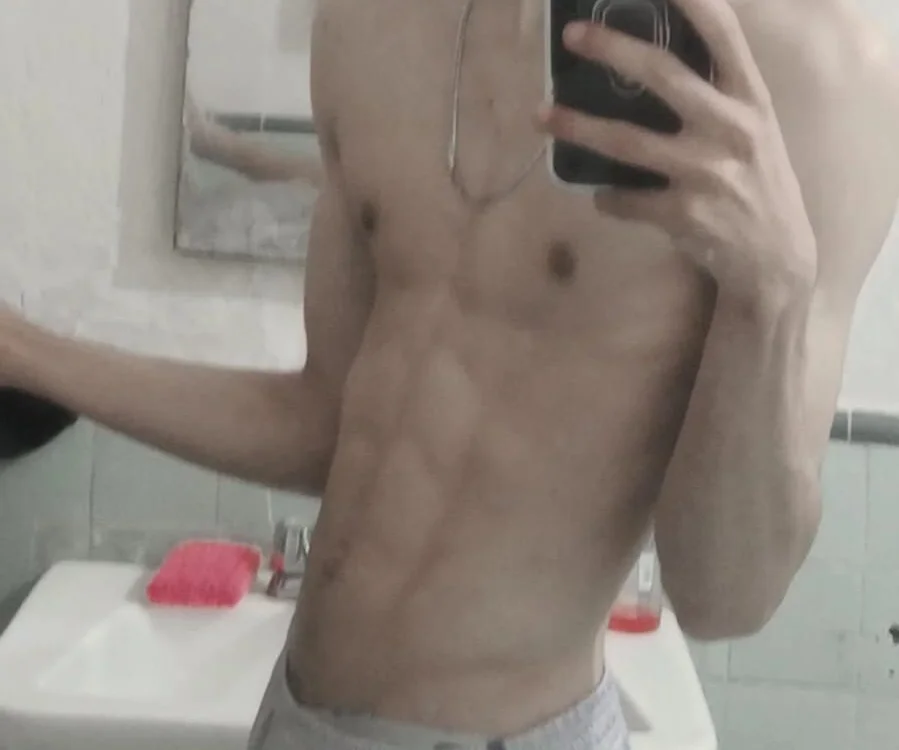 XXX chat uživo modela johnny_cagee