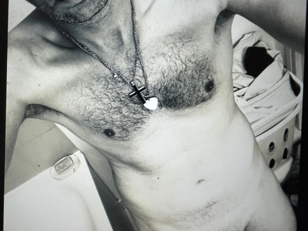 cameronsexy75's Offline XXX Chat