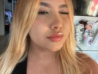 mia_skyy_