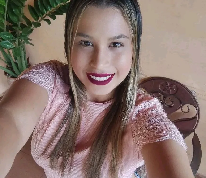 kati26402's Offline Chat Room
