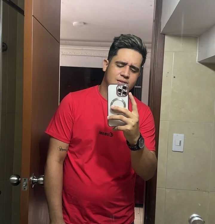 Apolo_Hot 离线XXX聊天