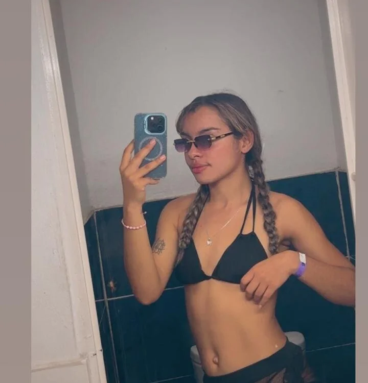 Czat XXX offline – wet_fingers_ggh