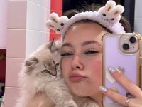 SlunkRear Adlı Modelin Canlı XXX Sohbeti