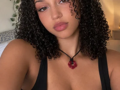 Elisabelle