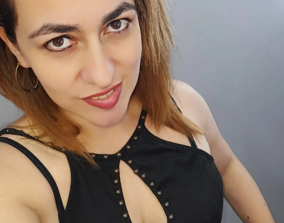 Barbiegomez: офлайн-секс-чат