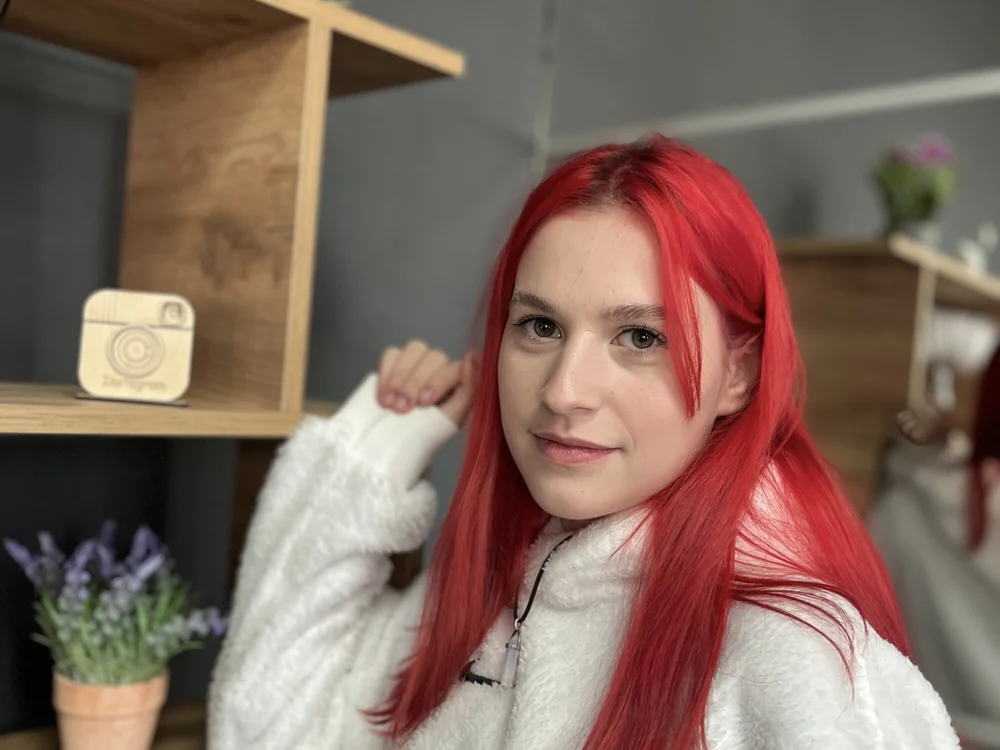 PollyBown's Offline Chat Room